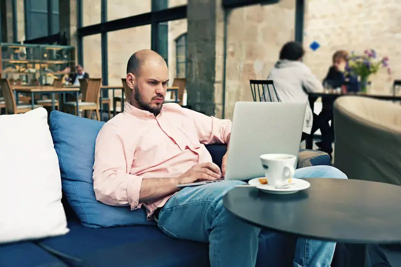 Les-10-meilleurs-cafes-parisiens-pour-travailler-en-toute-tranquillite